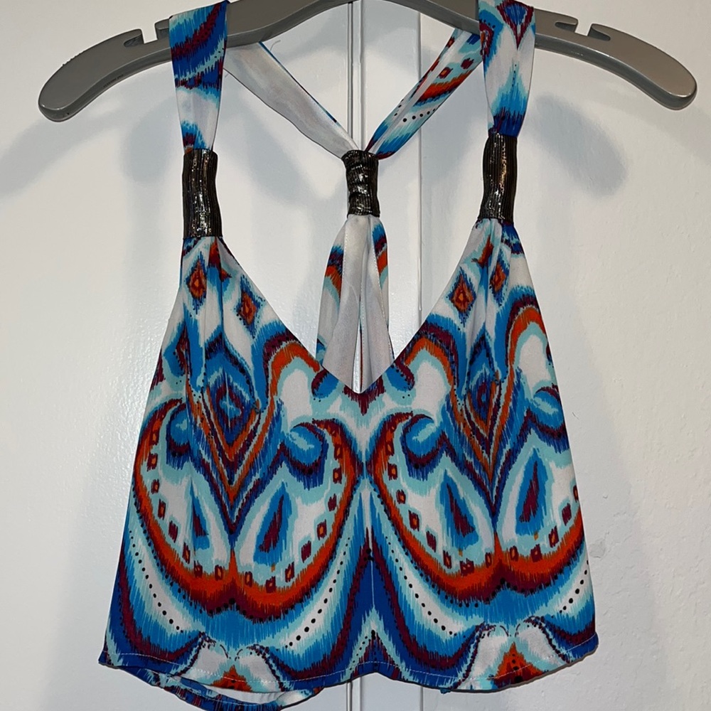 Bebe crop top